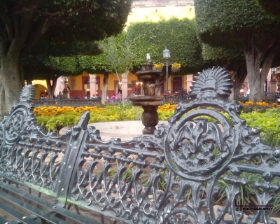 Lluelmo_up40
